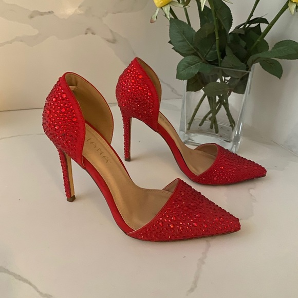 Red High Heels - Picture 1 of 9
